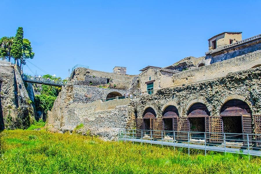 Amalfi coast and Pompeii tour from Rome by train